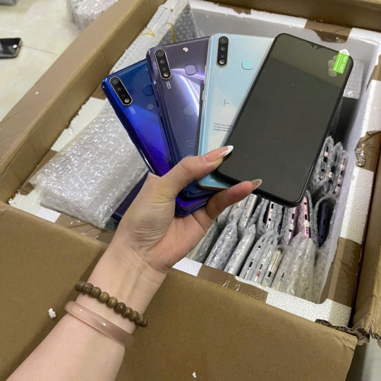 ĐIỆN THOẠI VIVO Y19 (8/128GB) RAM THỰC KHÔNG PHỤ KIỆN 