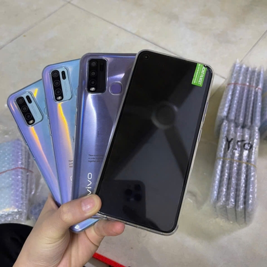 VIVO Y50 RAM THỰC 8/128GB