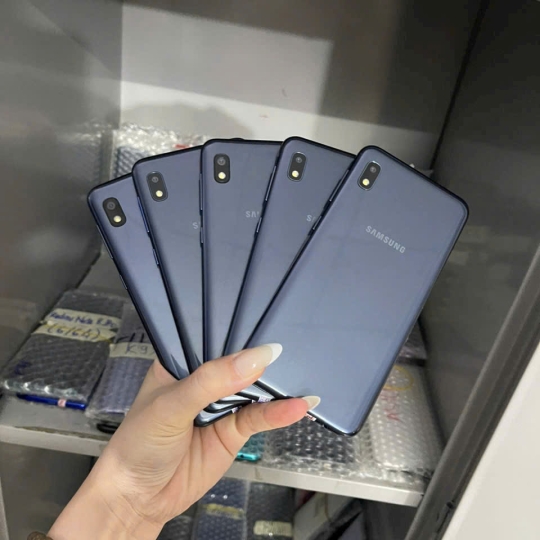 SAMSUNG A10 (2/32GB) 