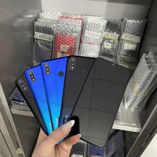 ĐIỆN THOẠI REALME 3 (3/32GB) 