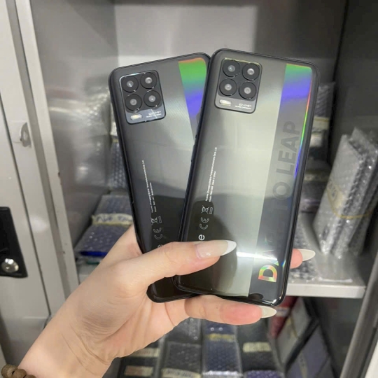 ĐIỆN THOẠI REALME 8 (8/128) 