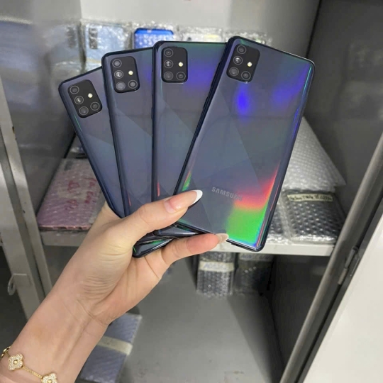 SAMSUNG A71 (8/128GB) KHÔNG VÂN TAY